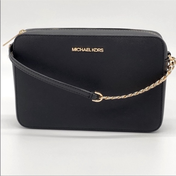 Michael Kors Jet Set Item Crossbody Bag
Leather Black - Picture 1 of 8